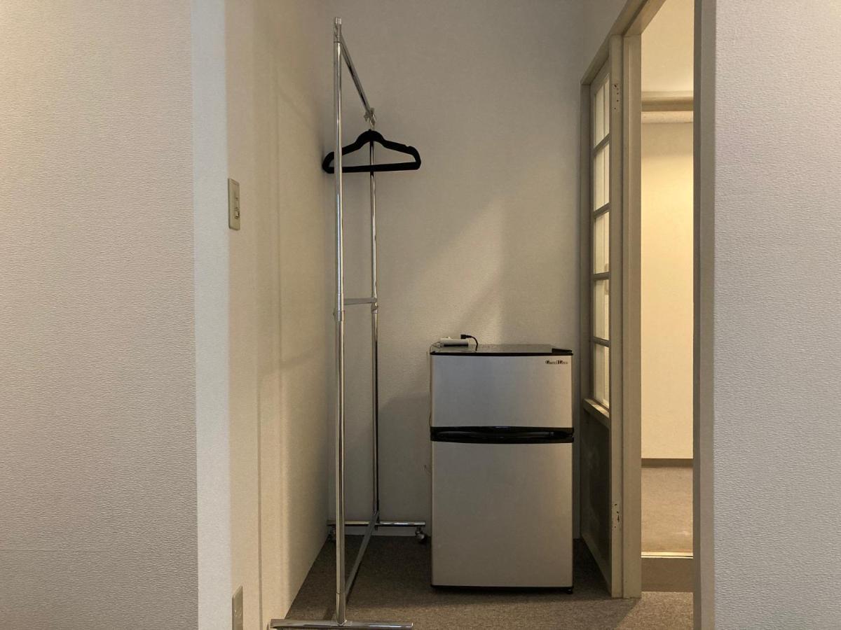 J-Hoppers Beppu Guesthouse ジェイホッパーズ別府ゲストハウス Ngoại thất bức ảnh