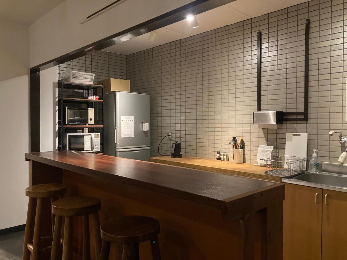 J-Hoppers Beppu Guesthouse ジェイホッパーズ別府ゲストハウス Ngoại thất bức ảnh